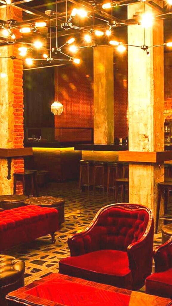 Jazz Bar, Good Cocktails, Live Music in Mexico City. Live Jazz in Mexico City, Speakeasy Mexico City.
